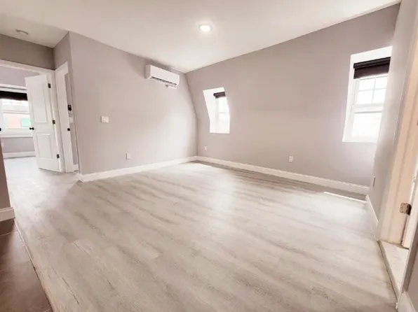 131 Monticello Avenue image 21 of 27