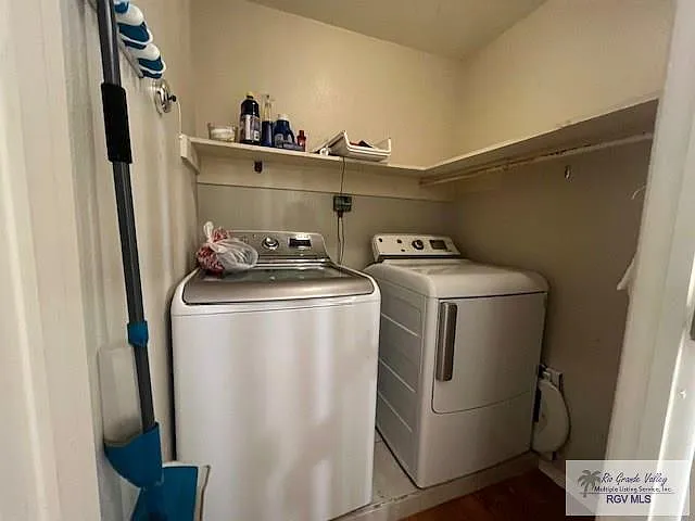 10 Country Club Rd #A — Photo 9