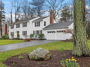 12 Captain Browns Ln, Acton, MA 01720