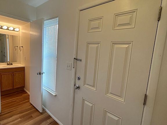 3rd image of 3297 Bolgos Cir