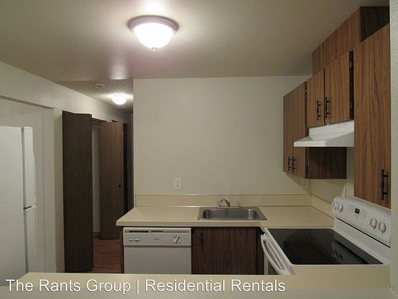 5th image of 2323 Burbank Ave NW APT 16B