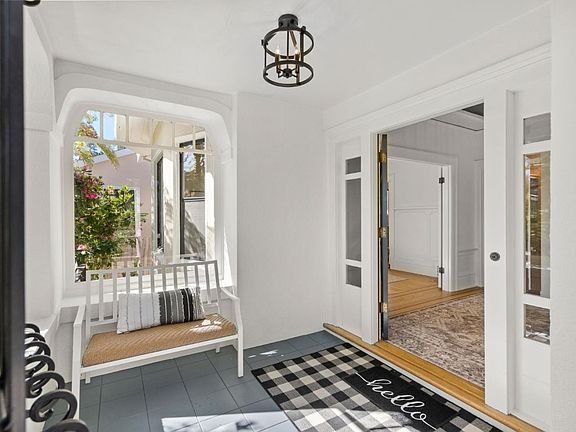 3rd image of 1519 Carol Ave