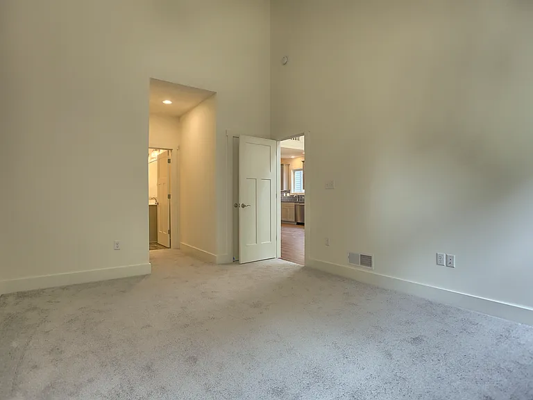5535 Mendenhall Dr #38 — Photo 21