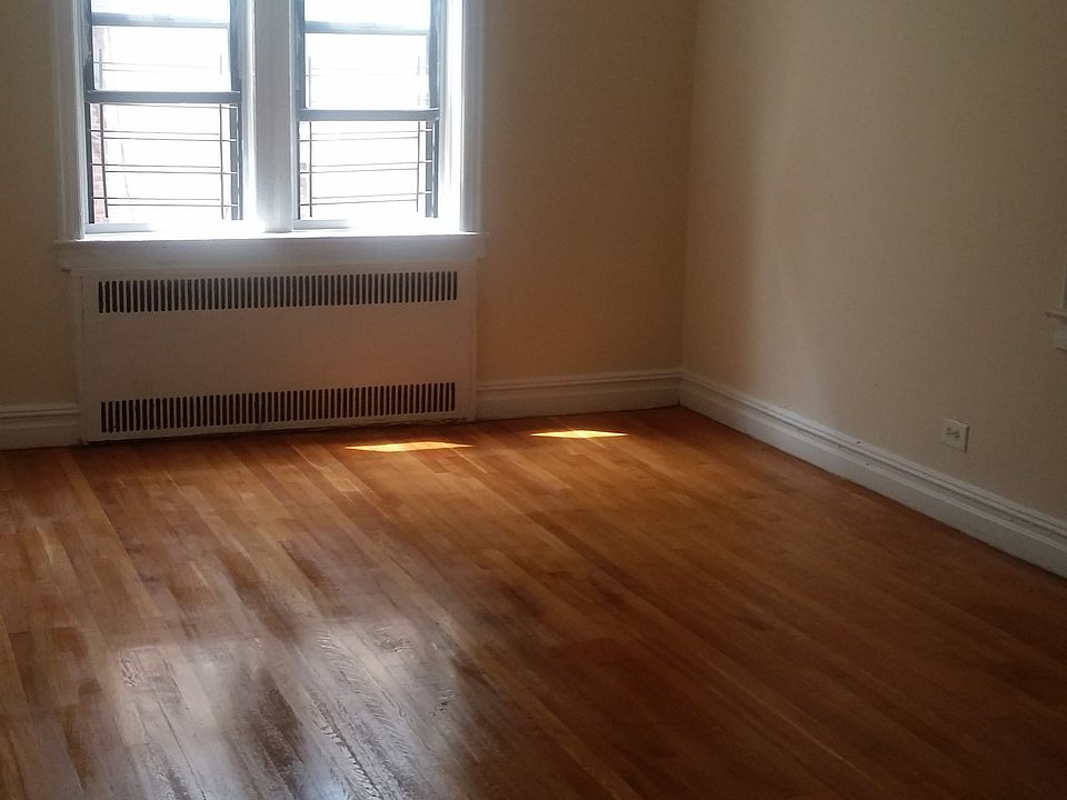 2nd image of 540 85th St