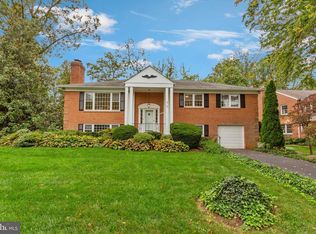 4200 Peachtree Pl, Alexandria, VA 22304