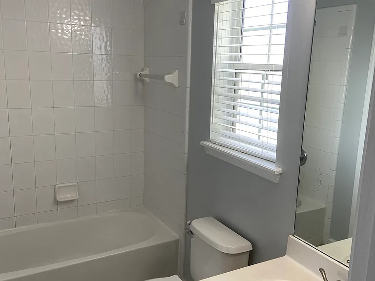 561 Upper 8th Ave S — Photo 18