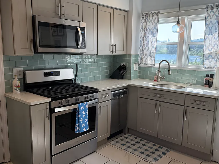 143 Atlantic Ave — Photo 3