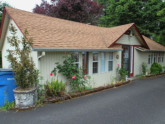 4th image of 12205 NE 50th Ave