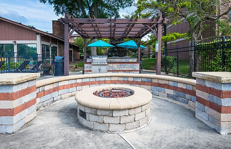 Lakeside at Wheaton Apartments — Photo 46