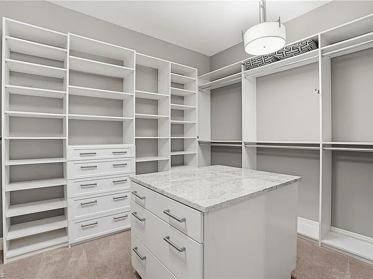 5051 Pelican Colony Blvd #301 — Photo 23