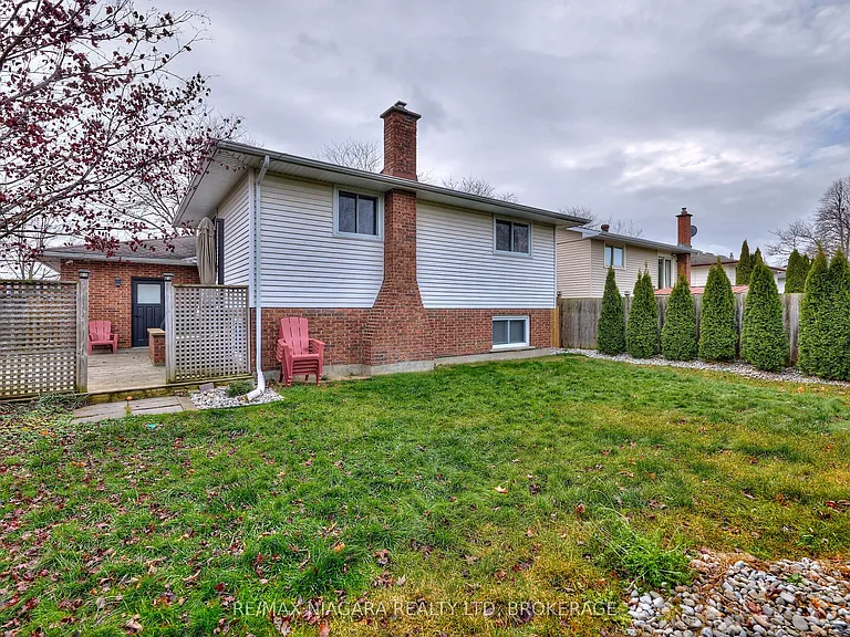 310 Main St — Photo 24