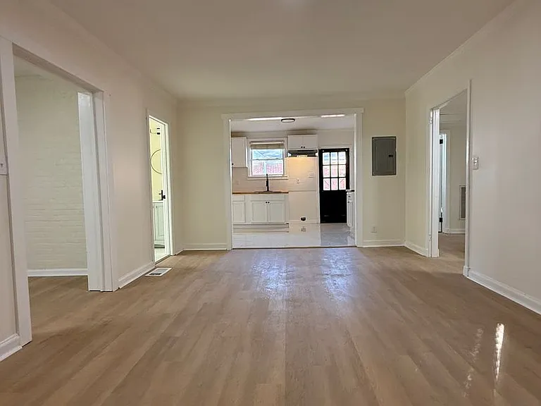 15 Bradley Dr — Photo 9