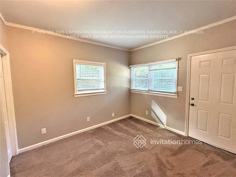 2553 Habersham Dr — Photo 4