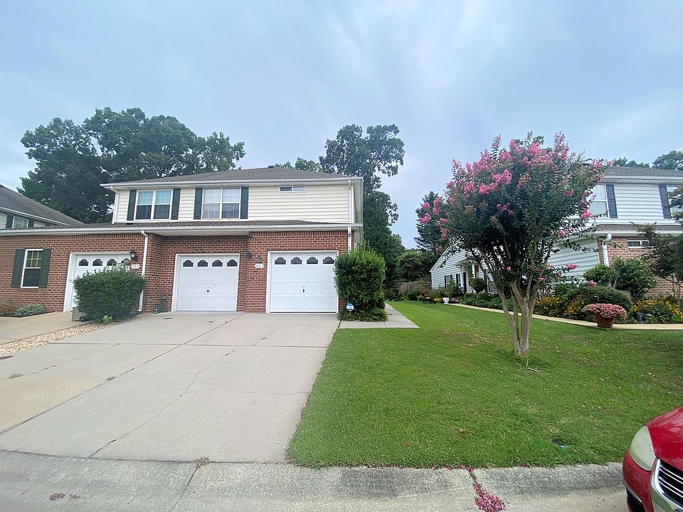 1st image of 301 Belmont Cir