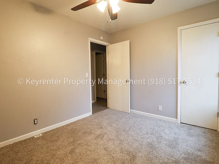 9351 S 89th Ave E — Photo 19