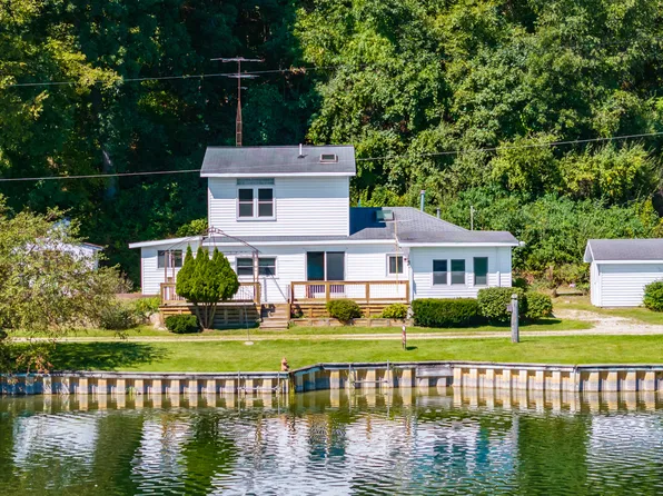 2351 Bristol Lake Rd, Dowling, MI 49050