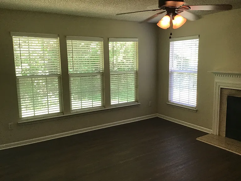 2507 Lassen Bay Pl — Photo 7