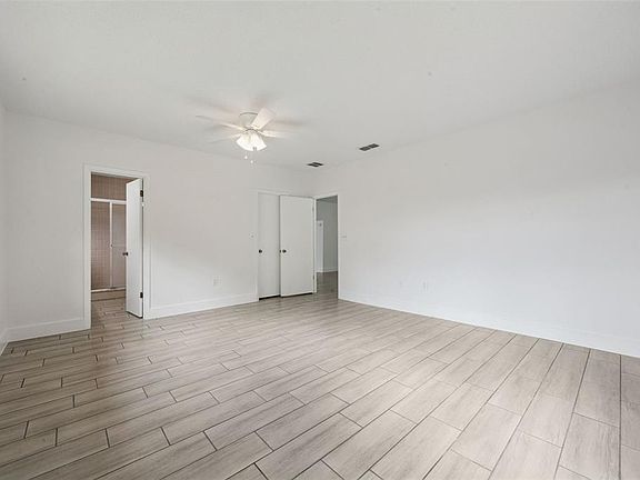 4th image of 204 W BUCHANON AVENUE