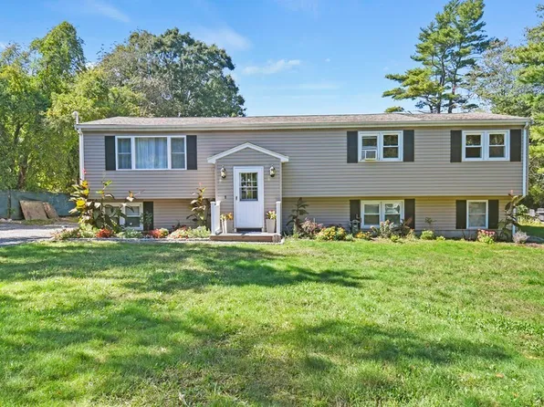10 Adirondack Ln, Westport, MA 02790