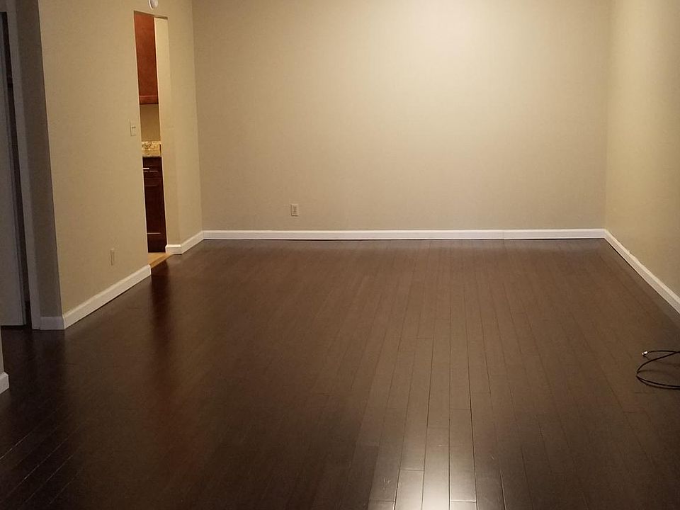 1st image of 3556 Shenandoah Ave APT 105