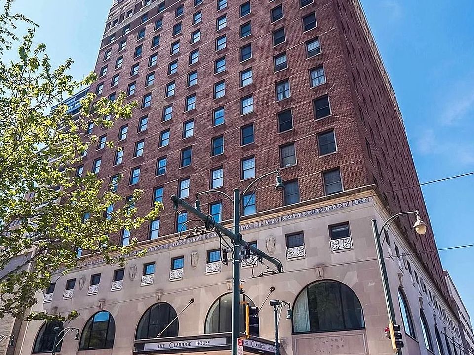 1st image of 109 N Main St APT 406
