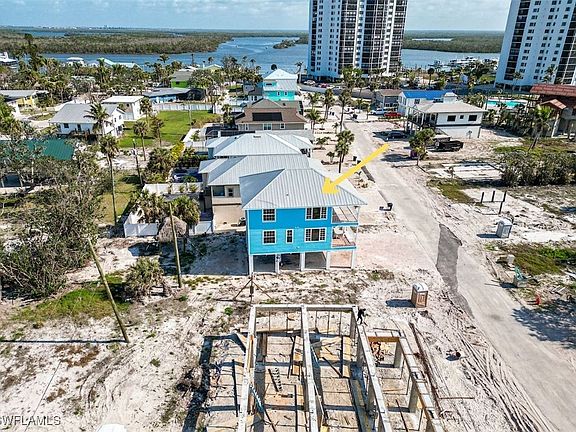 3rd image of 107 Gulfview Ave