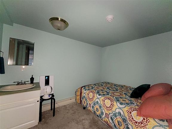 4th image of 1650 N Pearl St APT 2