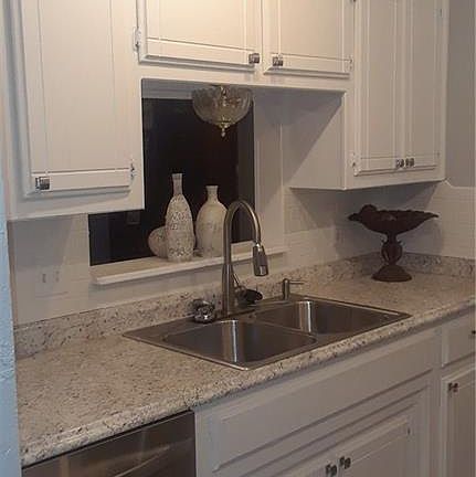 4th image of 10421 Dover Dr
