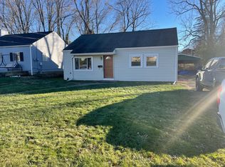 200 Carson St, Springdale, PA 15144