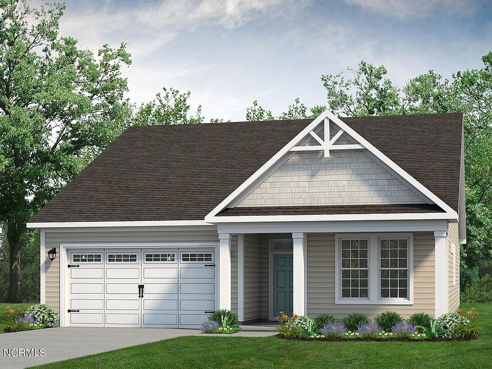 2nd image of 682 Edgeside Drive SE