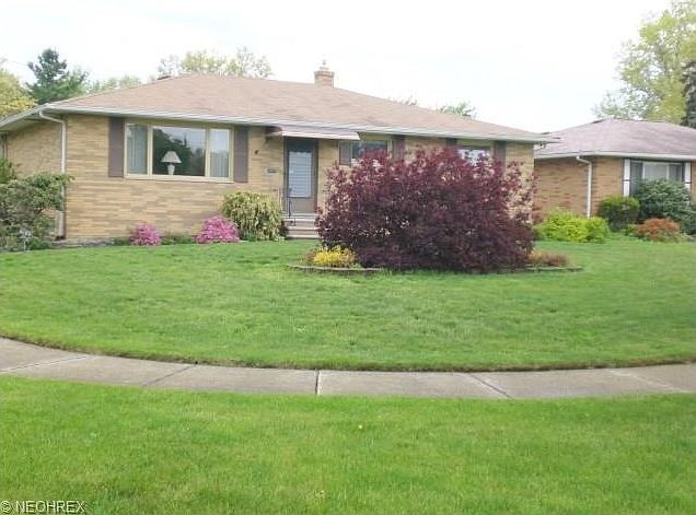 1st image of 6168 Roanoke Cir