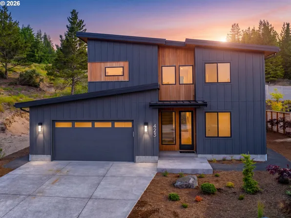 423 Meadows Dr, Manzanita, OR 97130