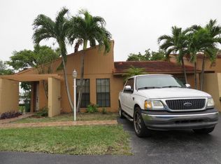 9406 SW 7th Ln, Miami, FL 33174