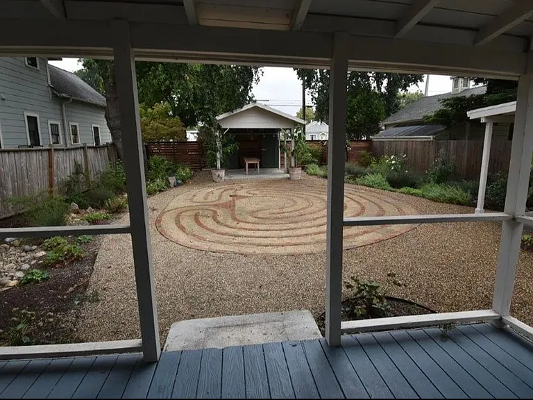 816 Spencer Ave — Photo 6