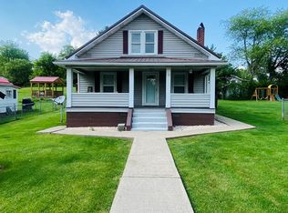 138 Oliver Rd, Scarbro, WV 25917