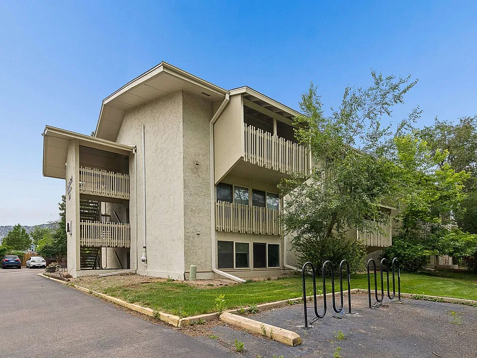 2707 Valmont Rd #113A