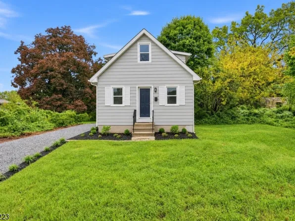 18 Bodine Ave, Monroe Twp., NJ 08094