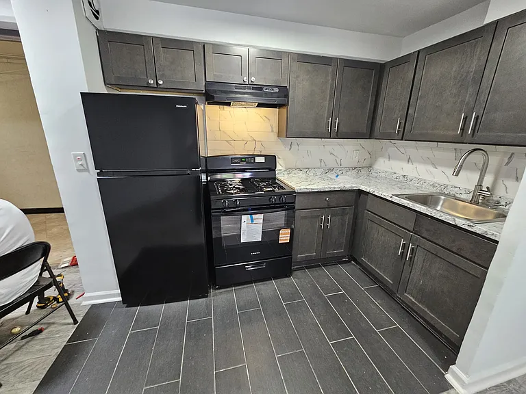 276 Prospect St #1E — Photo 6