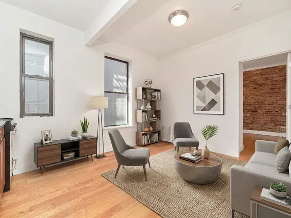 211 Avenue A image 1 of 5
