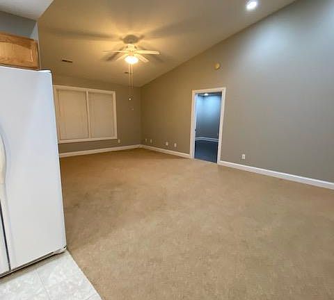 3rd image of 2341 Winesap Dr #2341