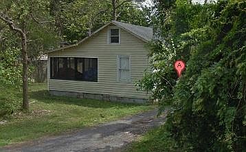 1st image of 4836 Shelby Ave