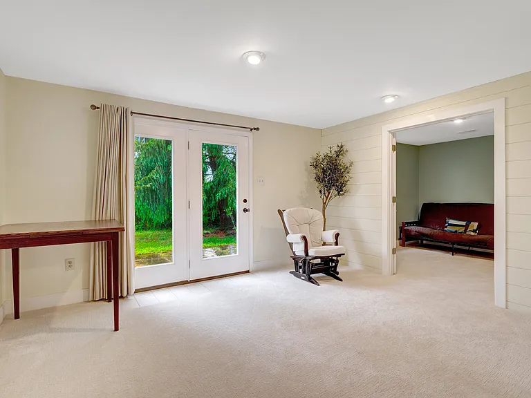 10904 Belgravia Ct — Photo 41
