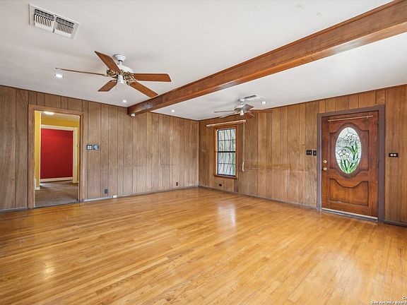 5th image of 843 HOOVER AVE