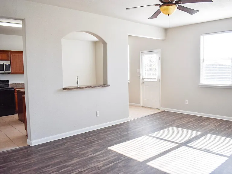 2127 Mandarin Way — Photo 19