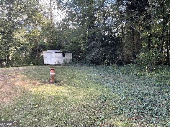 5th image of 31 Williamsburg Dr NW