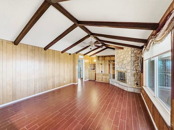 2nd image of 9000 Rancich St