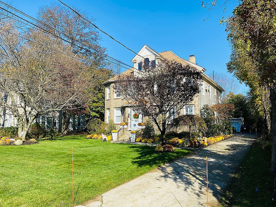 1st image of 163 Lincoln Ave