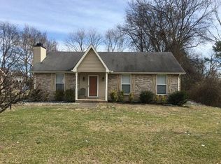 120 Southburn Dr, Hendersonville, TN 37075