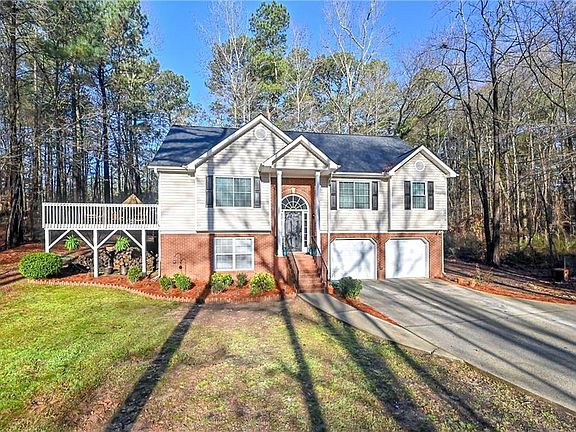 2nd image of 668 Swans Landing Dr