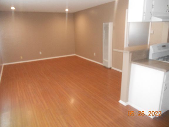 5th image of 1420 W 179th St #N